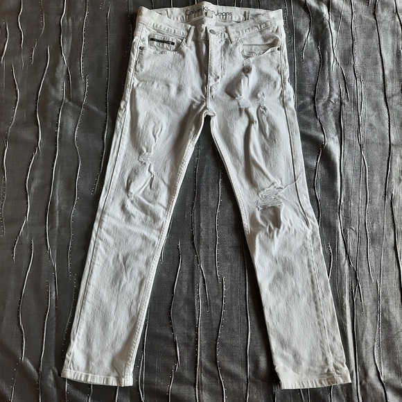 Calvin Klein White Jeans Womens Size 29 Midrise Straight Leg Distressed - Picture 1 of 16